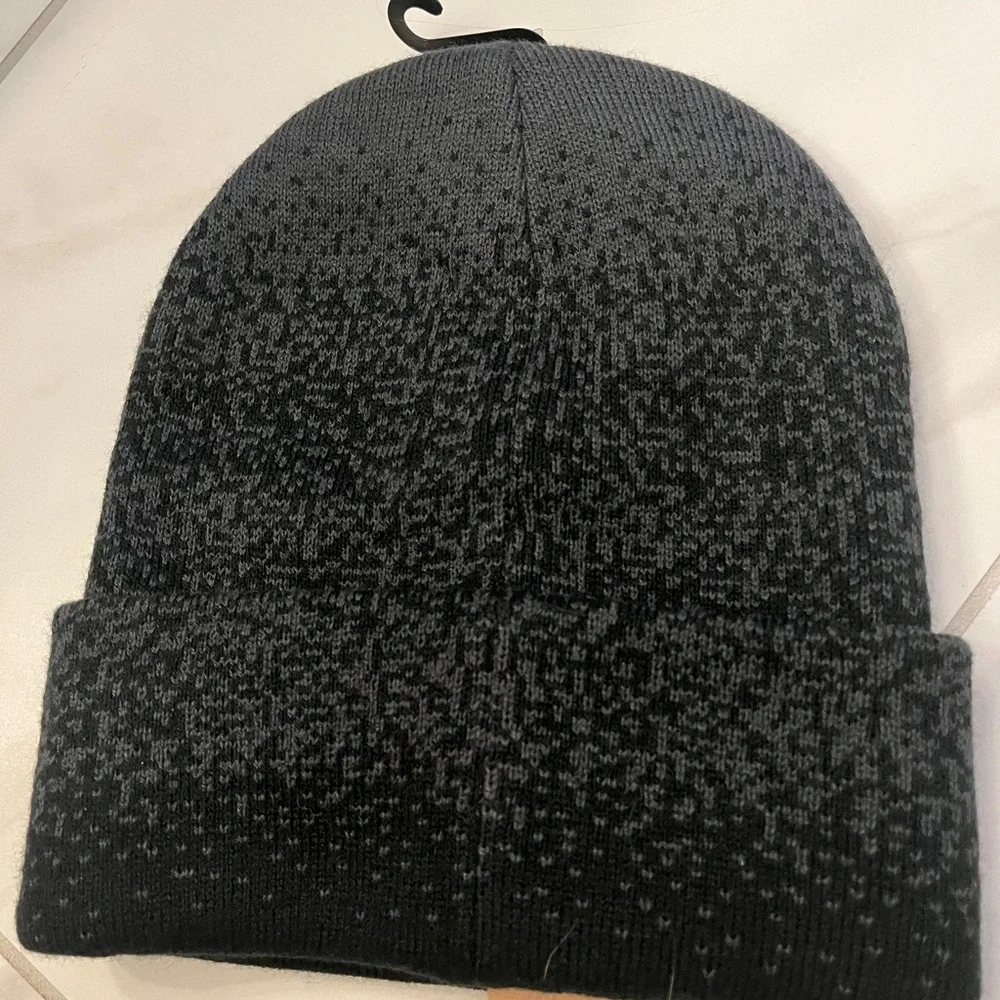 Levis this beanie
